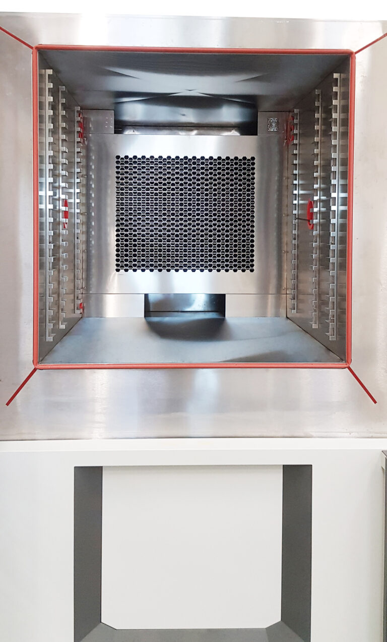 intérieur enceinte climatique VRT