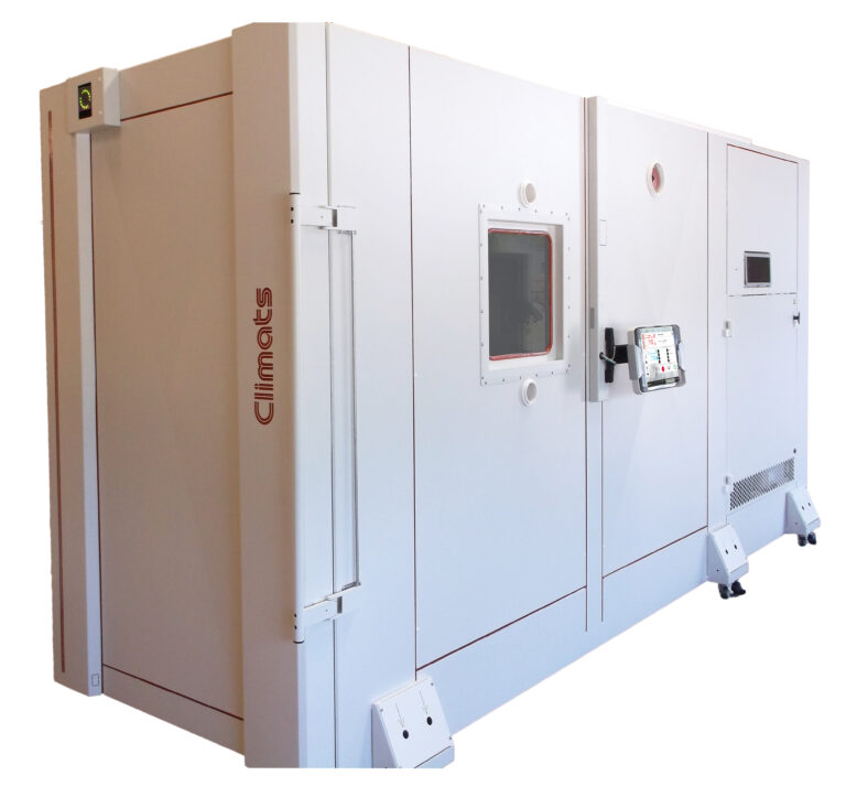 Enceinte climatique grand volume Wincal avec fenêtre latérale